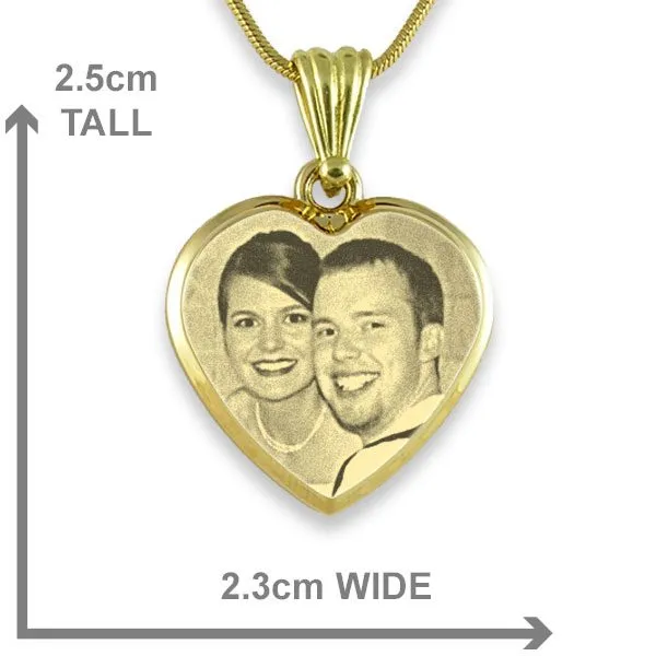 Gold Plate Deluxe Bevelled Medium Heart Photo Pendant Gold Plate Deluxe Bevelled Medium Heart Photo Pendant