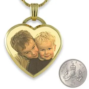 5p Scale Gold Plate Deluxe Bevelled Large Colour Drop Heart