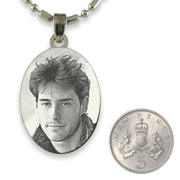 5p Scale Rhodium Medium Oval Photo Pendant