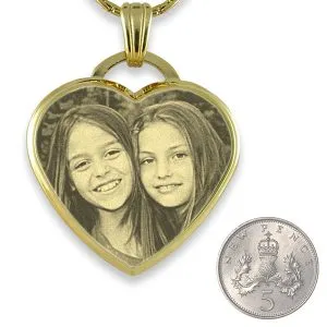 Photo Memento - Gold Plate Bevelled Large Drop Heart - Image 3