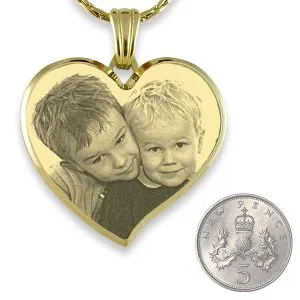 Personalised Photo Keepsake - Gold Plate Bevelled Heart - Image 3