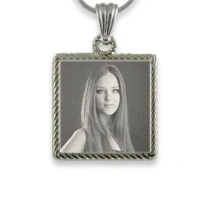 Rope Edged Square Photo Pendant
